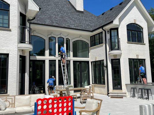 Window Washing Expert