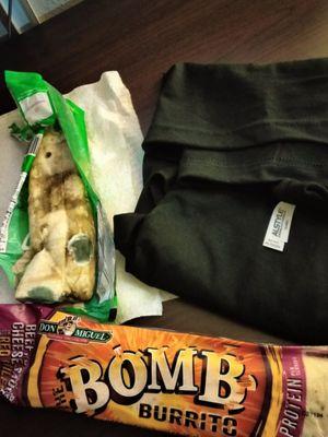 This Place Sucks!!! serves Rotten food ,And fake pro club shirts!! beware!!