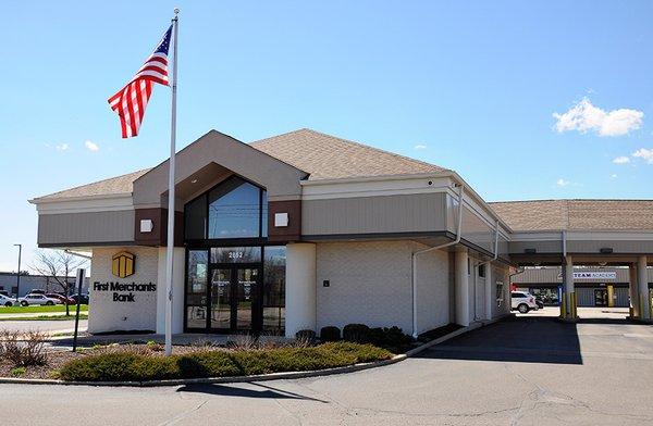 First Merchants Bank on Old U.S. Highway 231 South in Lafayette, IN