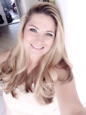 These pearly whites are all because of Dr.Mohr