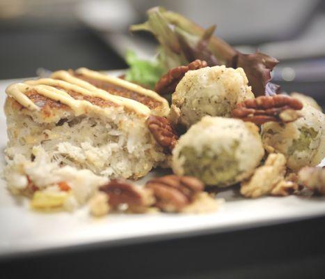 appetizers... crab cakes and fried olives & pecans DELICIOUS!