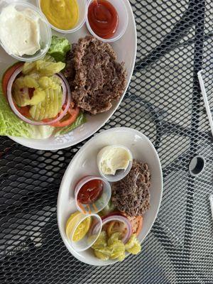 J Butlers Bar & Grille