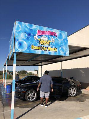Manndini's Hand Car Wash & Detailing Services