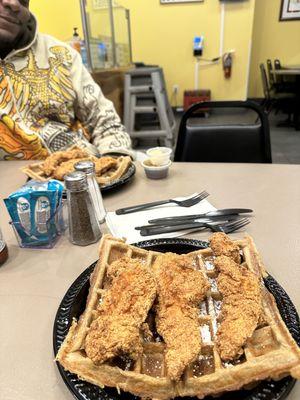 Beola's Chicken & Waffles