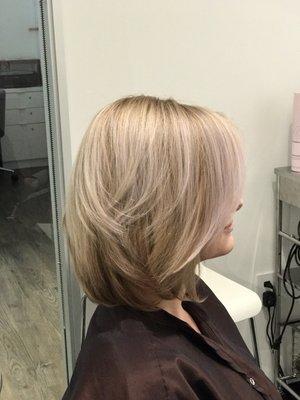 Salon Republic Del Mar