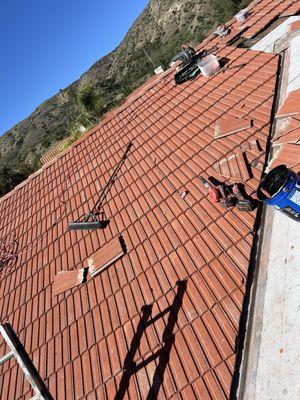 Jose Cruz's Roofing and Construction