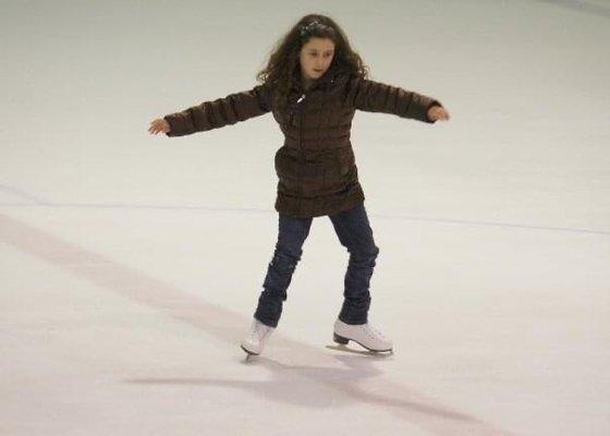 Amherst Skating Club