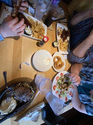 Applebee's Grill + Bar