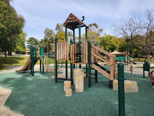 Victoria Groves Park