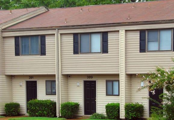 Private Entrances and Balconies