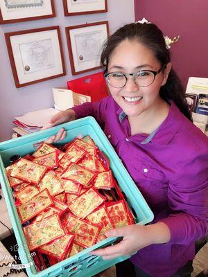 HOYA is sending luck to everyone