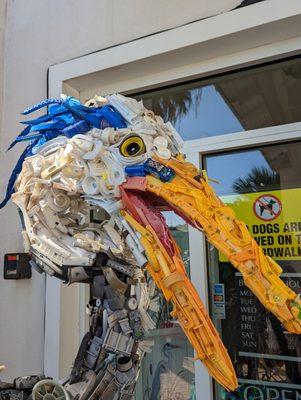 Amazing Plastic Trash sculpture