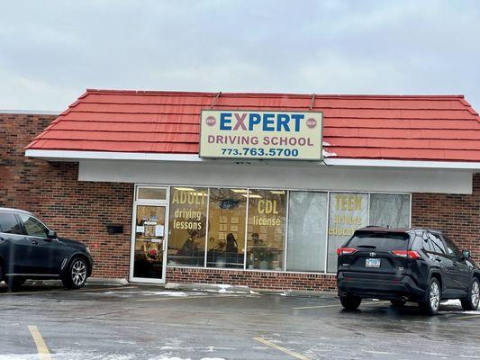 Expert Driving School