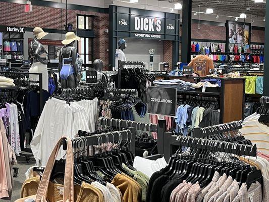 Dick’s Sporting Goods