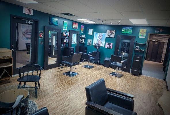 Salon Space full of good vibes, music, artwork, and artists!