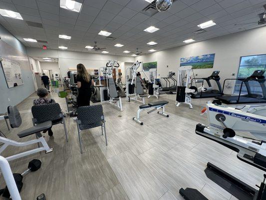 U.F. Health Fitness and Wellness Center