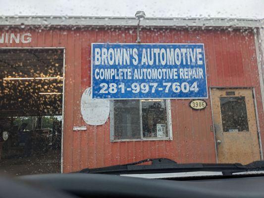 Brown's Automotive Tire & Wheel