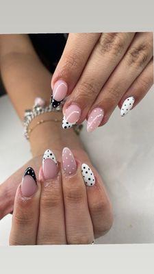 Luxe Nails Lounge