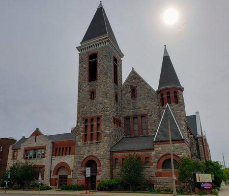 Christ Community Church