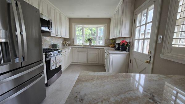 1 Day Kitchen & Bath