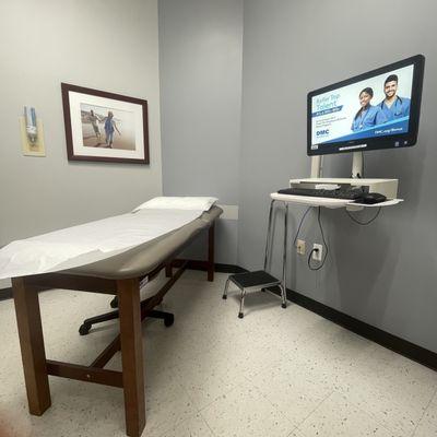 DMC Orthopaedics & Sports Medicine - Dearborn