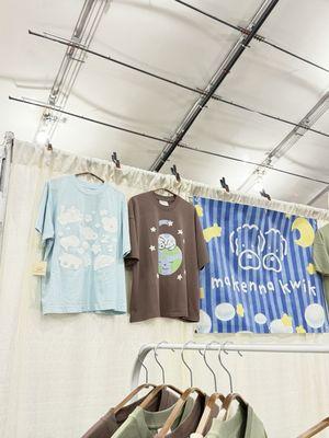 T shirts from the same ceramic dogs vendor