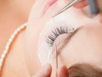 Eyelash Extension Training