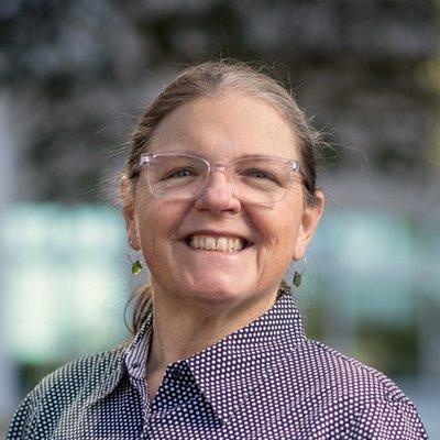 Kelli Beingesser, MD