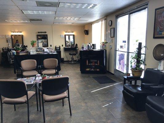 Kombs Full Service Salon