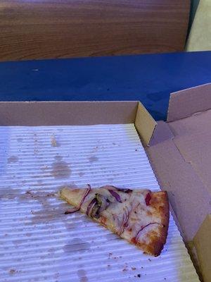 Gluten free cauliflower crust delicious pizza.