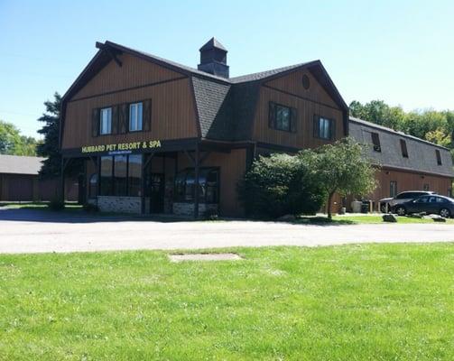 Hubbard Pet Resort & Spa