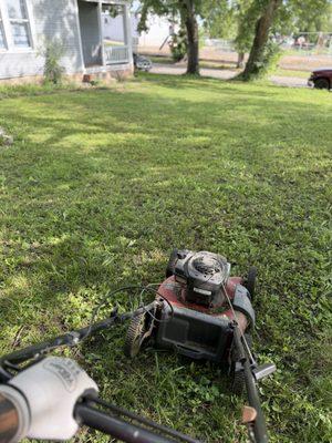 Lees Junk Removal and Lawn Maintenance