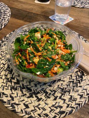 Large spinach salad with 5-7 toppings included for under $9!