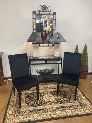 Grapevine Consignment Market