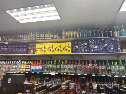 Florida Plaza Liquors 2