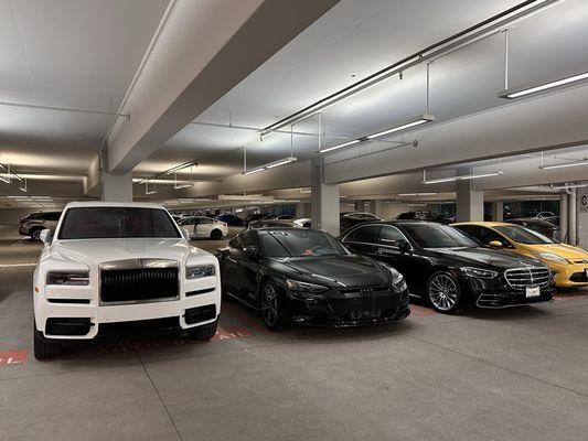 Ultimate Detailing - 300 Spectrum Center