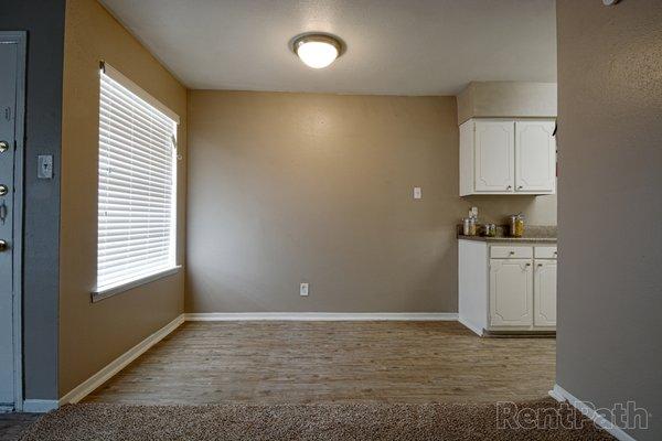 The Crossings at 31st Street Apartments