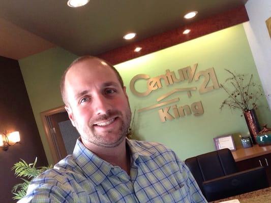 Jorge Viteri - Century 21 King