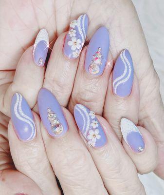 Diamond Art Nails