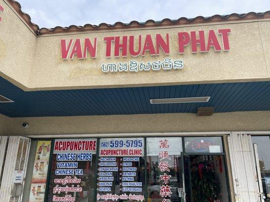 Van Thuan Phat Retail