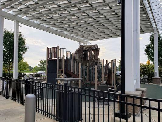 Playground at Tanger Outlets Columbus