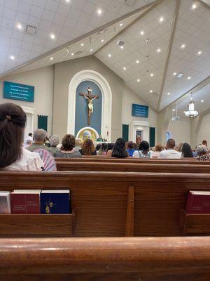 Misa Sábados 6:00 PM en español