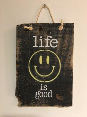 Tricia's Little Beverage & Deli