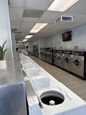 Malibu Canyon Coin Laundry