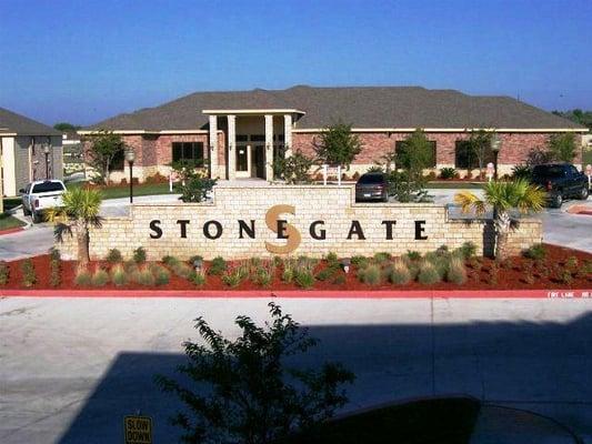 Stonegate Apartments