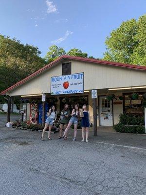 Mountain Fruit & Produce