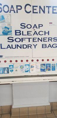 Read's Laundry & Dry Clng Village