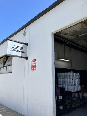 J & T Honda Acura Independent Specialists