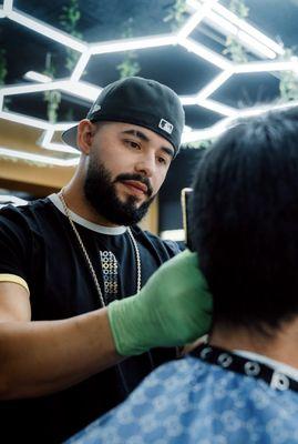 Fernando's Barbershop