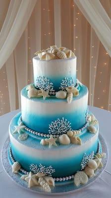 Awesome wedding cakes cheap